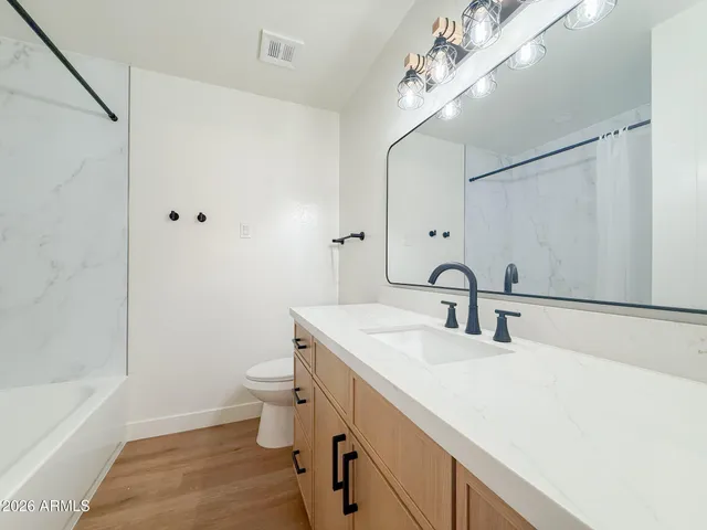 $1,895 | 3056 North 32nd Street, Unit 347, Phoenix, AZ 85018