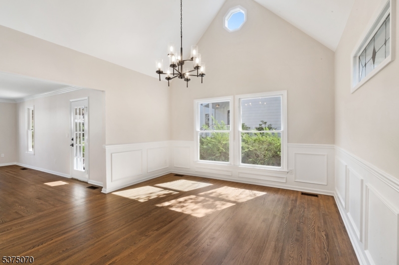 26 West Main Street Mendham, NJ 07945 - Photo 8 of 31