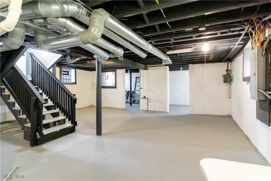 3566 Ludgate Road Cleveland, OH 44120 - Photo 23 of 27 Below grade area with stairway and gas meter