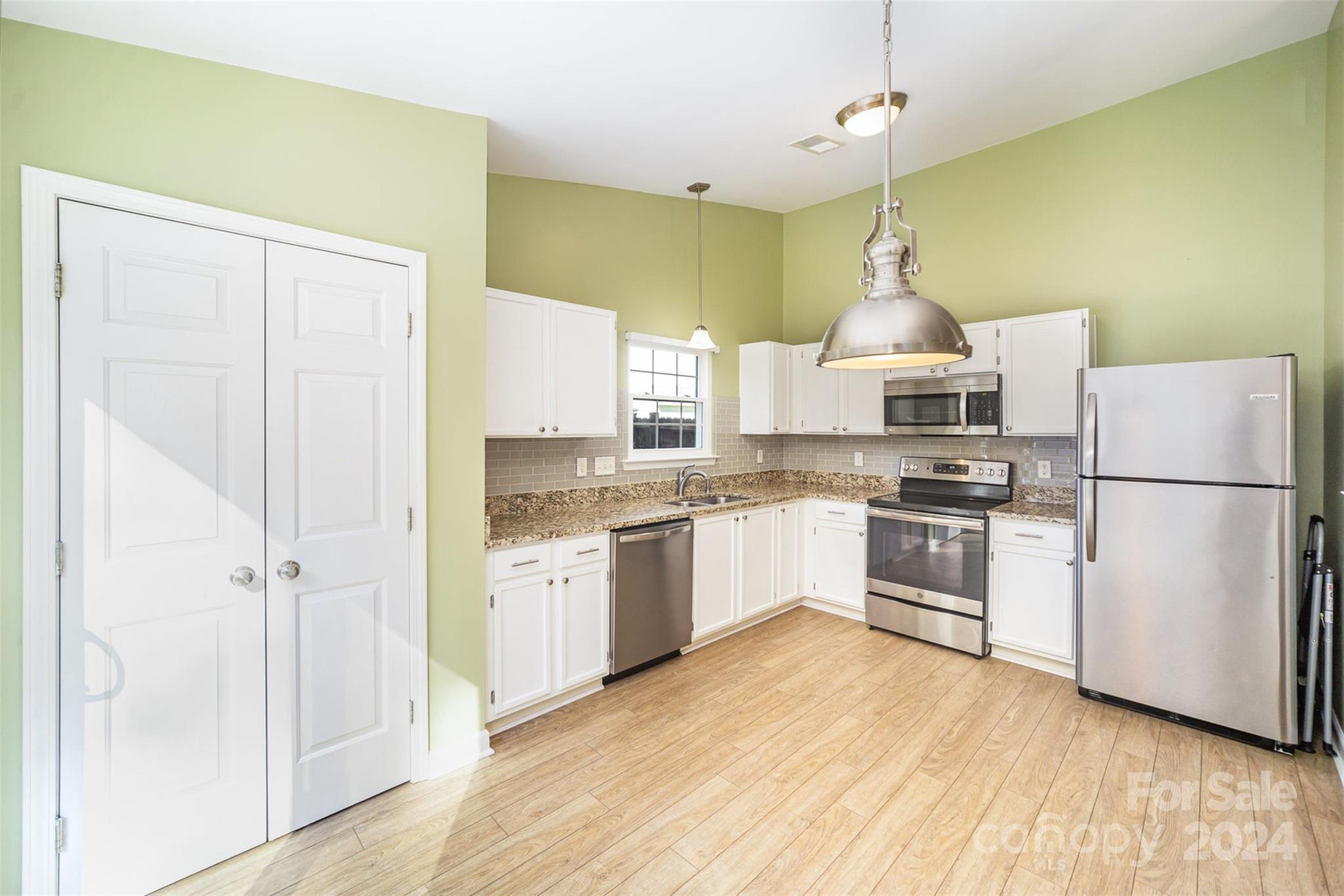 2027 Arboretum Road Rock Hill, SC 29732 - Photo 5 of 22 Gallery Image 5