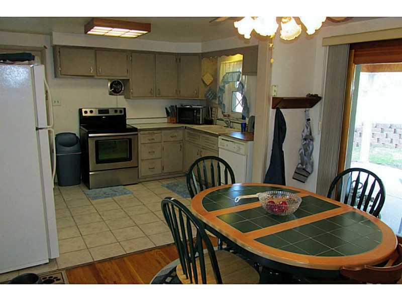 309 Spring Street Oakdale, PA 15071 - Photo 13 of 21 Kitchen.