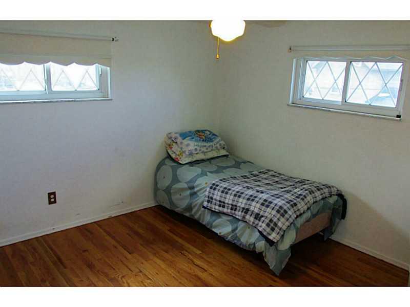 309 Spring Street Oakdale, PA 15071 - Photo 17 of 21 Bedroom.