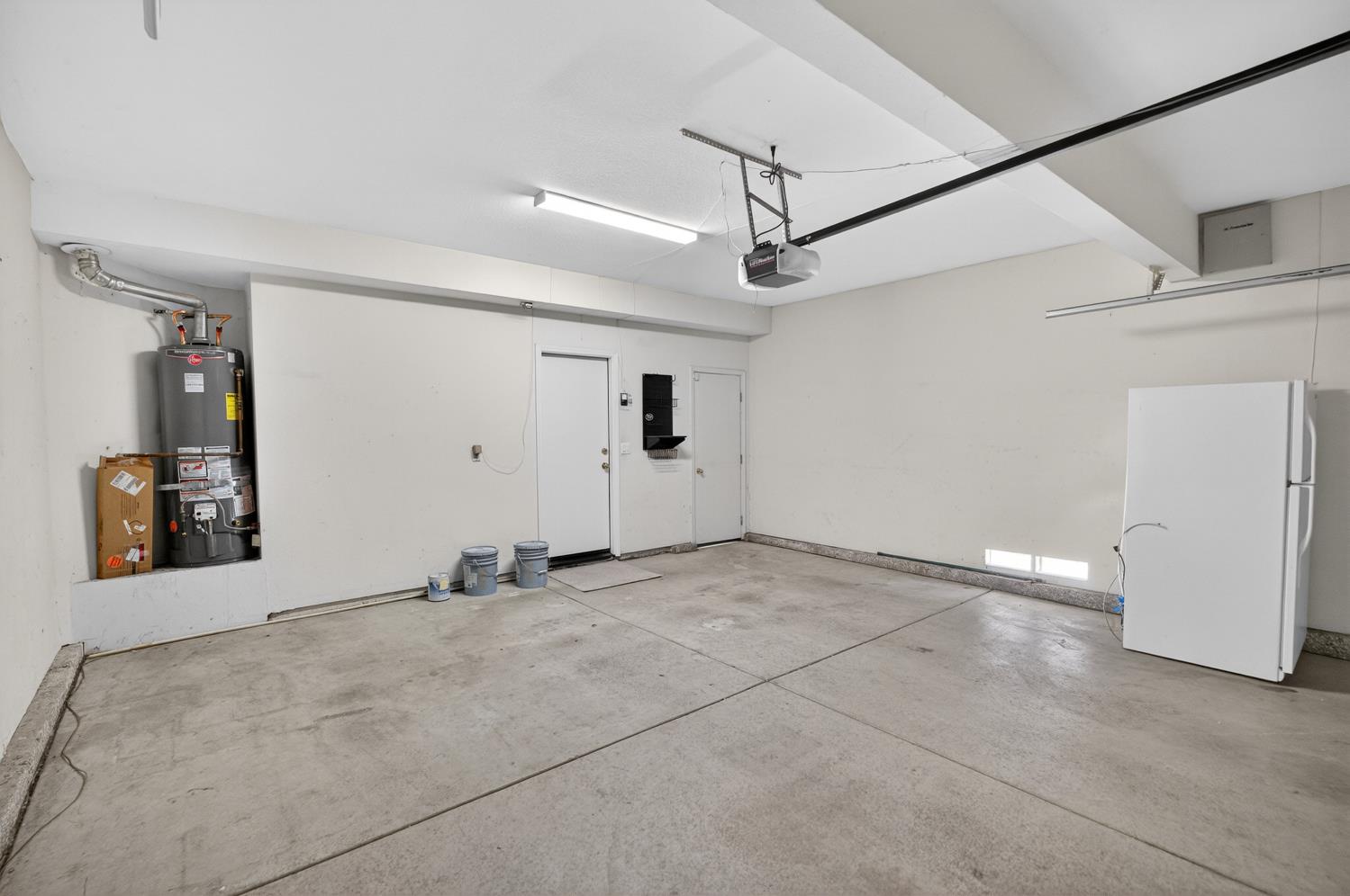 9087 Trumbauer Way Elk Grove, CA 95758 - Photo 12 of 66