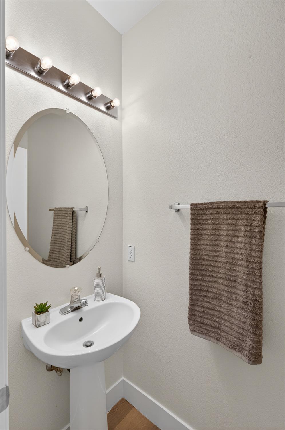 9087 Trumbauer Way Elk Grove, CA 95758 - Photo 29 of 66