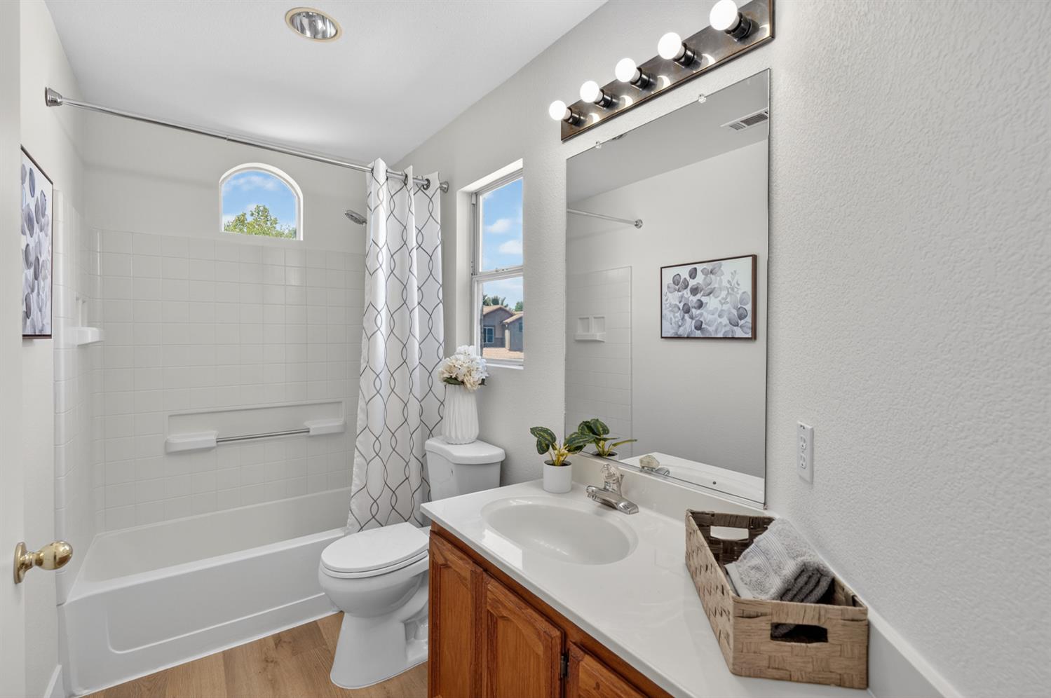 9087 Trumbauer Way Elk Grove, CA 95758 - Photo 38 of 66