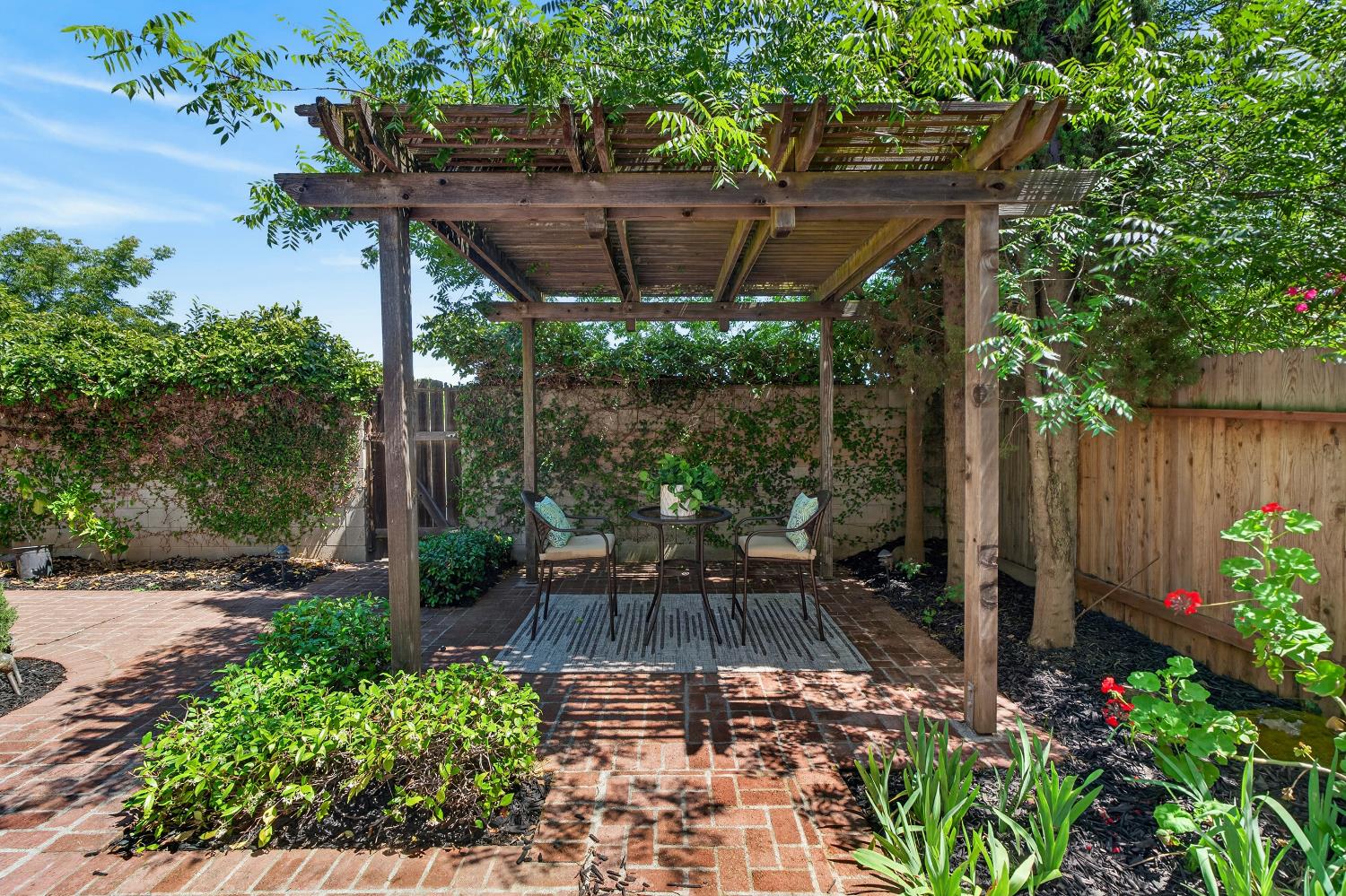 9087 Trumbauer Way Elk Grove, CA 95758 - Photo 50 of 66