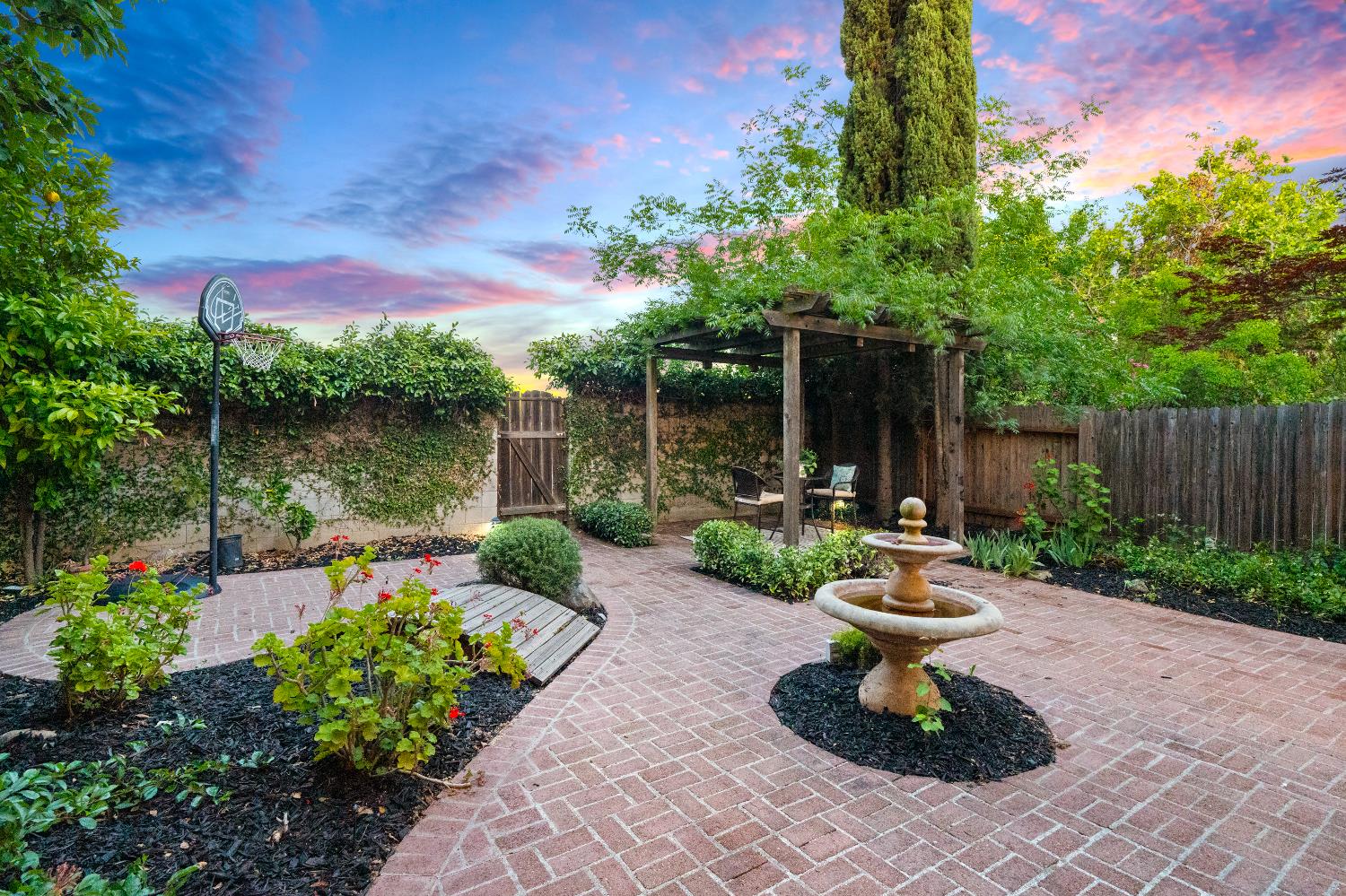 9087 Trumbauer Way Elk Grove, CA 95758 - Photo 58 of 66