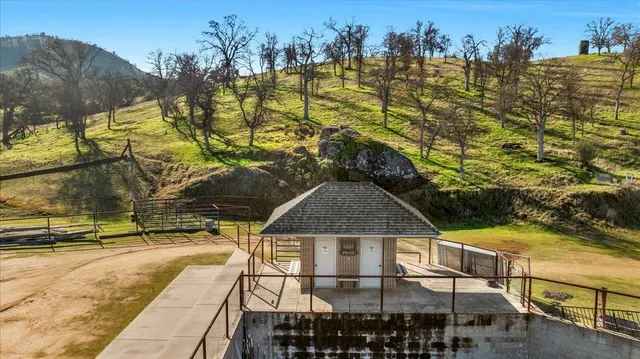 $2,450,000 | 10925 Rusty Spur Lane, Clovis, CA 93619