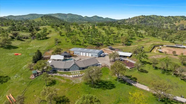 $2,450,000 | 10925 Rusty Spur Lane, Clovis, CA 93619