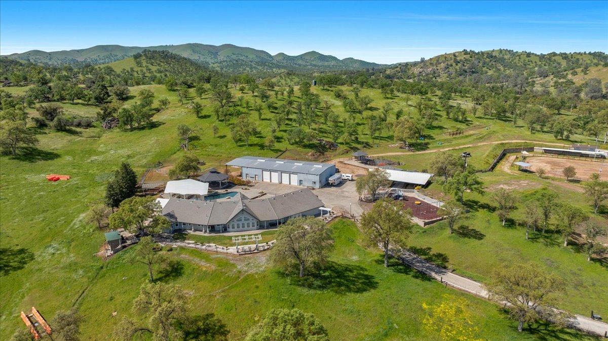 10925 Rusty Spur Lane Clovis, CA 93619 - Photo 92 of 94 a view of a lake with a mountain in the background