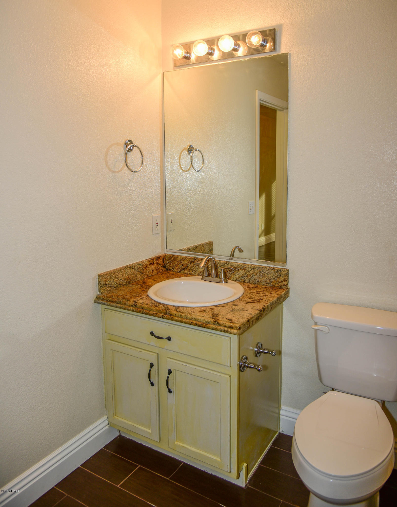 3472 South Chaparral Road Apache Junction, AZ 85119 - Photo 5 of 19 _STL0194