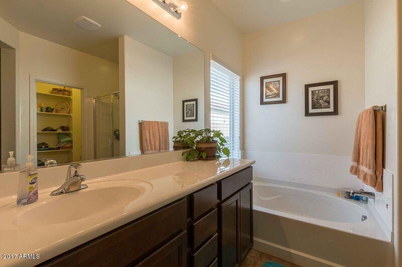 2756 East Gillcrest Road Gilbert, AZ 85298 - Photo 14 of 15 g4