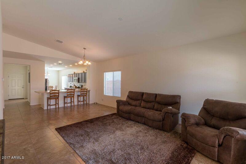 2756 East Gillcrest Road Gilbert, AZ 85298 - Photo 9 of 15 g6