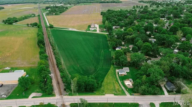 $499,900 | 160 Highland Il 62249, Highland, IL 62249