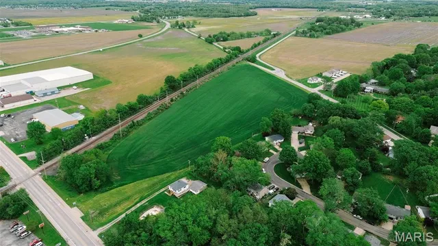 $499,900 | 160 Highland Il 62249, Highland, IL 62249