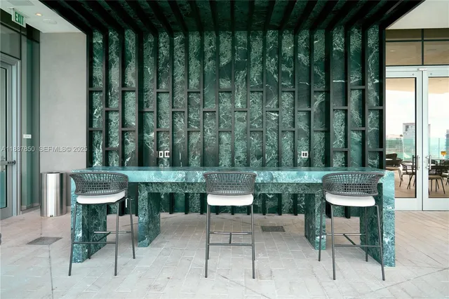 $42,500 | 300 Biscayne Blvd Way, Unit 3701, Miami, FL 33131