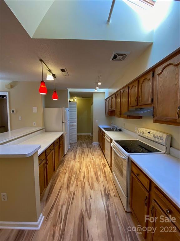 6 South Morgan Branch Road Candler, NC 28715 - Photo 16 of 30 Gallery Image 16