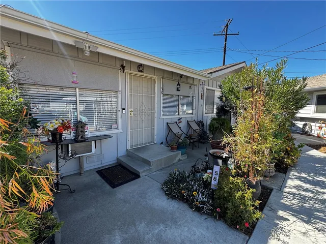 $142,000 | 150 East Lakeshore Drive, Unit 58, Lake Elsinore, CA 92530