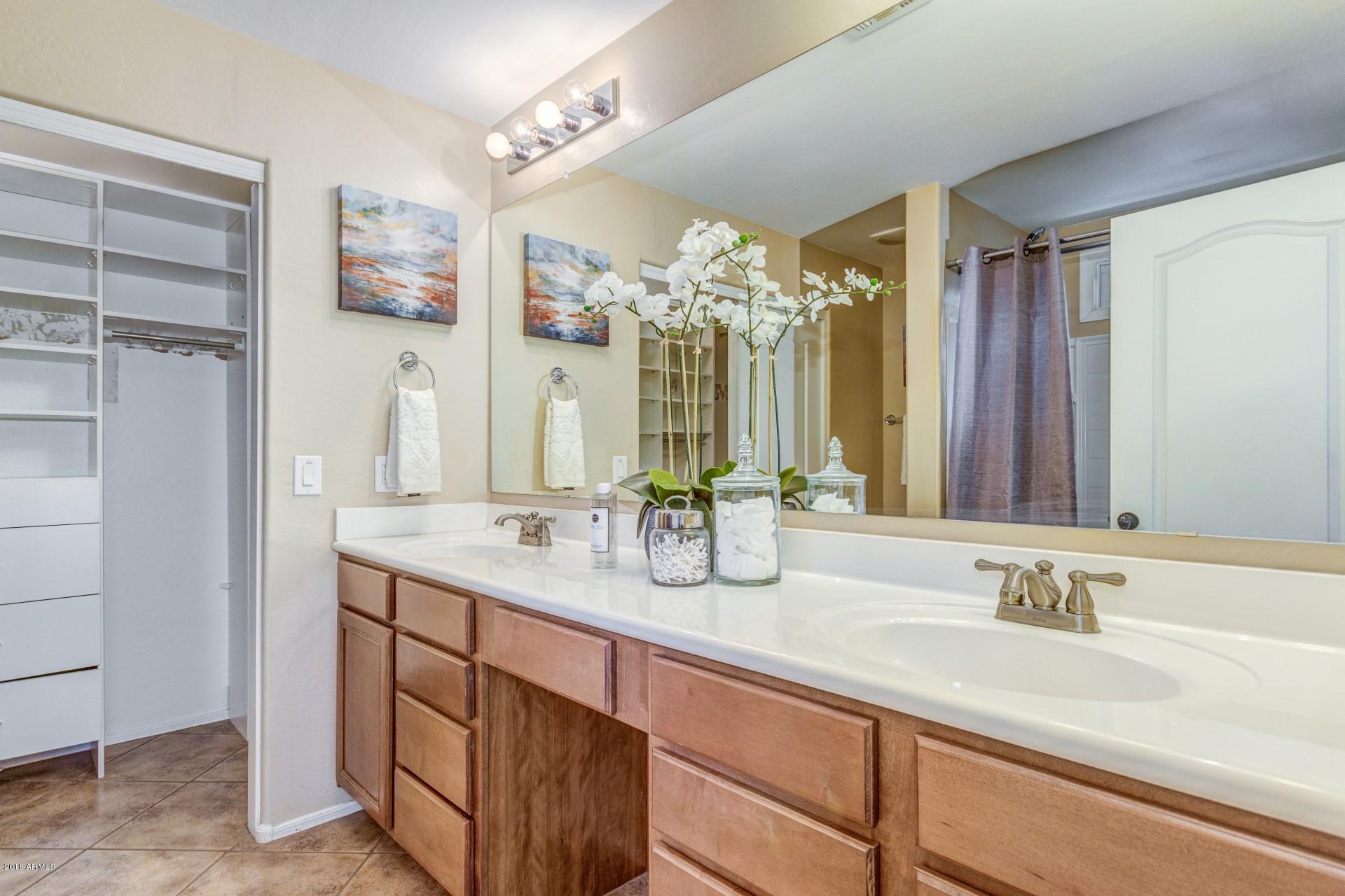 2323 East Sunland Avenue Phoenix, AZ 85040 - Photo 14 of 35 Sunland (22)