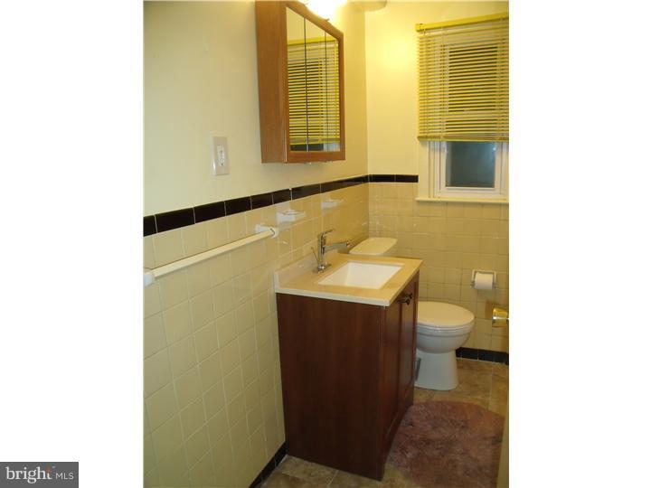 8107 MacArthur Road Glenside, PA 19038 - Photo 13 of 17 Bathroom