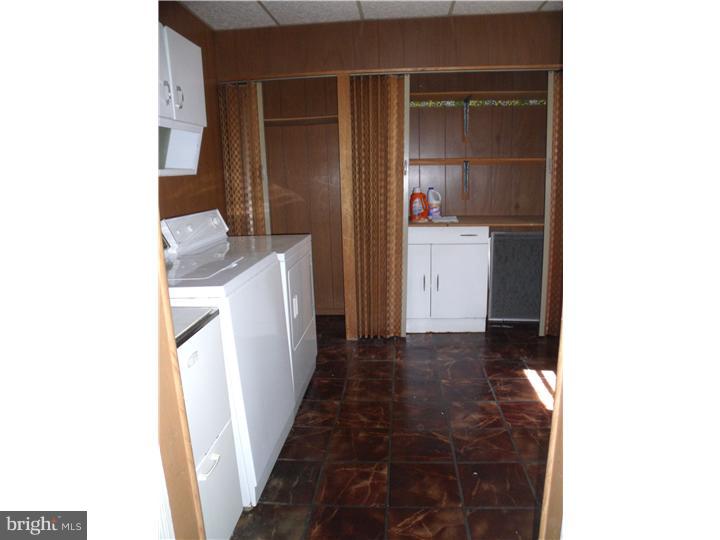 8107 MacArthur Road Glenside, PA 19038 - Photo 15 of 17 Laundry Room