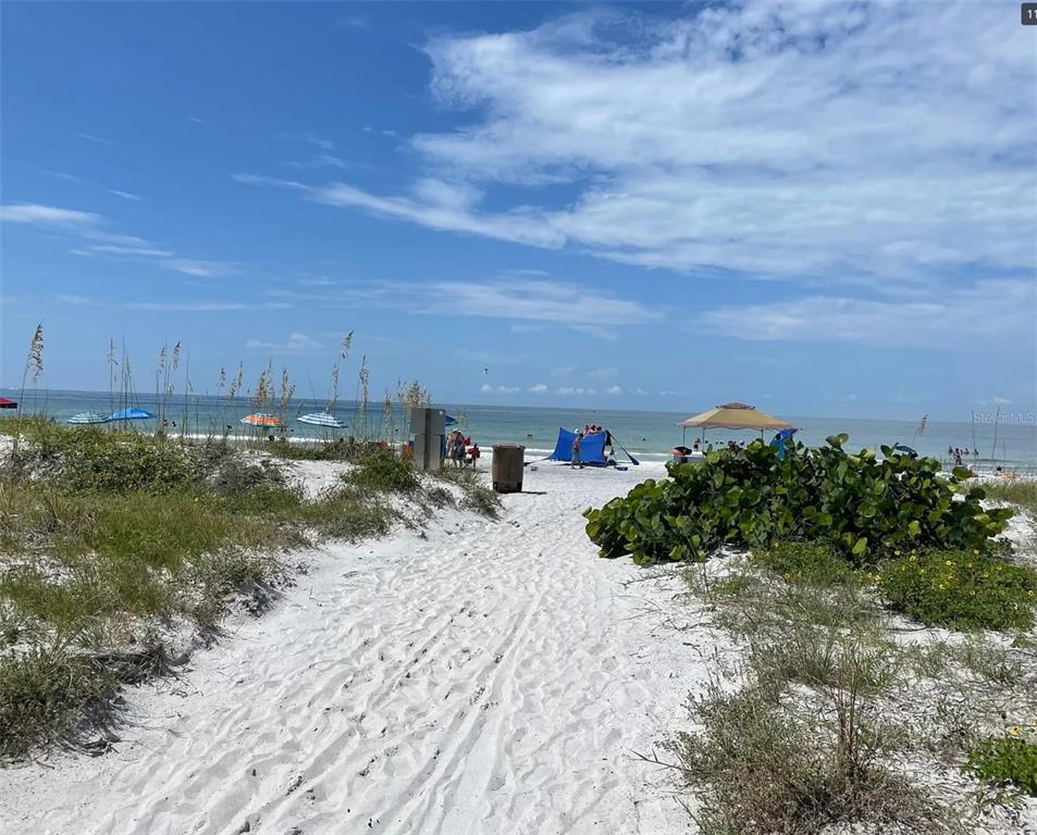 13290 3rd Street East Madeira Beach, FL 33708 - Photo 25 of 28