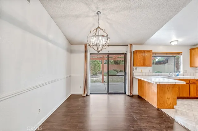 $628,500 | 4883 Newport Lane, Riverside, CA 92504