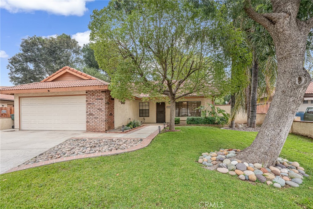 4883 Newport Lane Riverside, CA 92504 - Photo 5 of 30