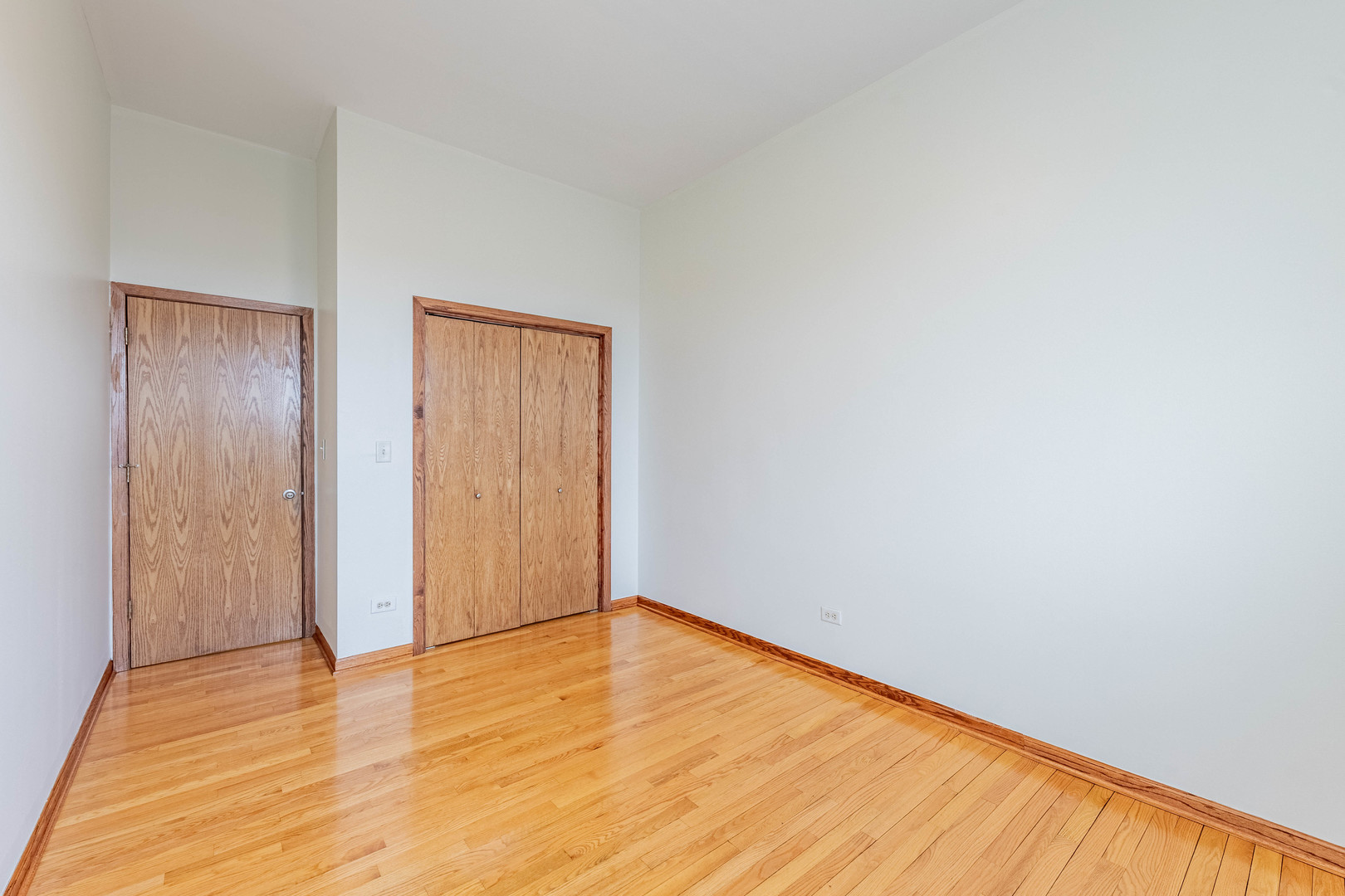 1918 West Cermak Road, Unit 4 Chicago, IL 60608 - Photo 25 of 34 Gallery Image 25
