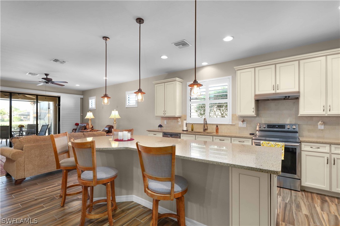 10914 Dennington Road Fort Myers, FL 33913 - Photo 12 of 48