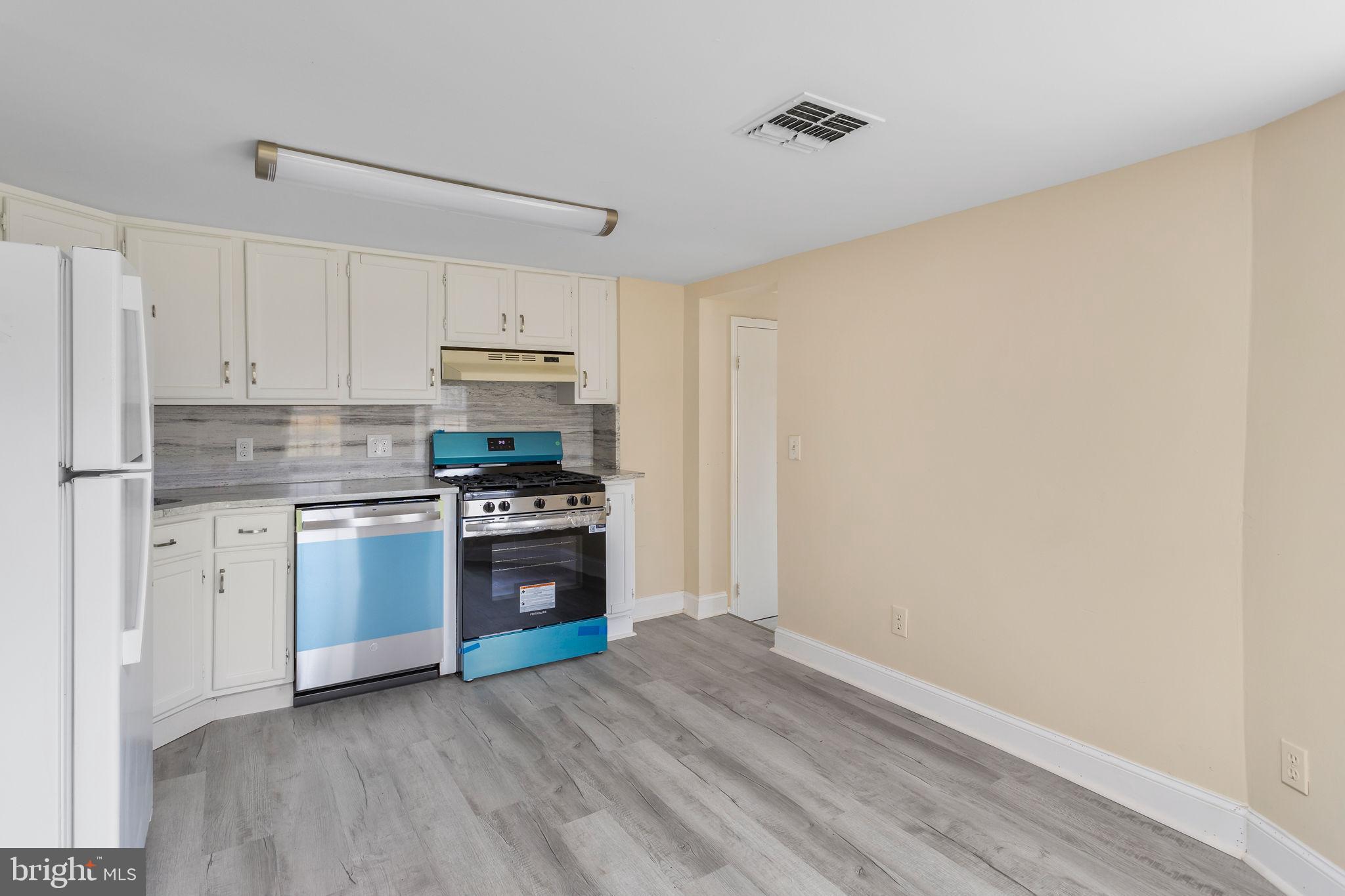 100 Robbinsville Allentown Road Robbinsville, NJ 08691 - Photo 11 of 35