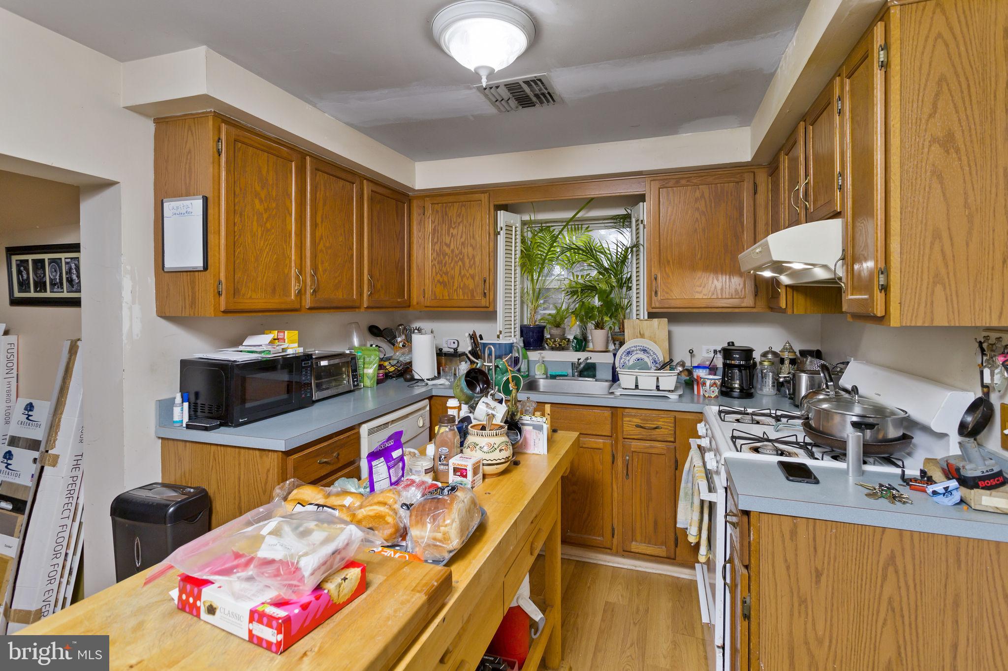 100 Robbinsville Allentown Road Robbinsville, NJ 08691 - Photo 20 of 35