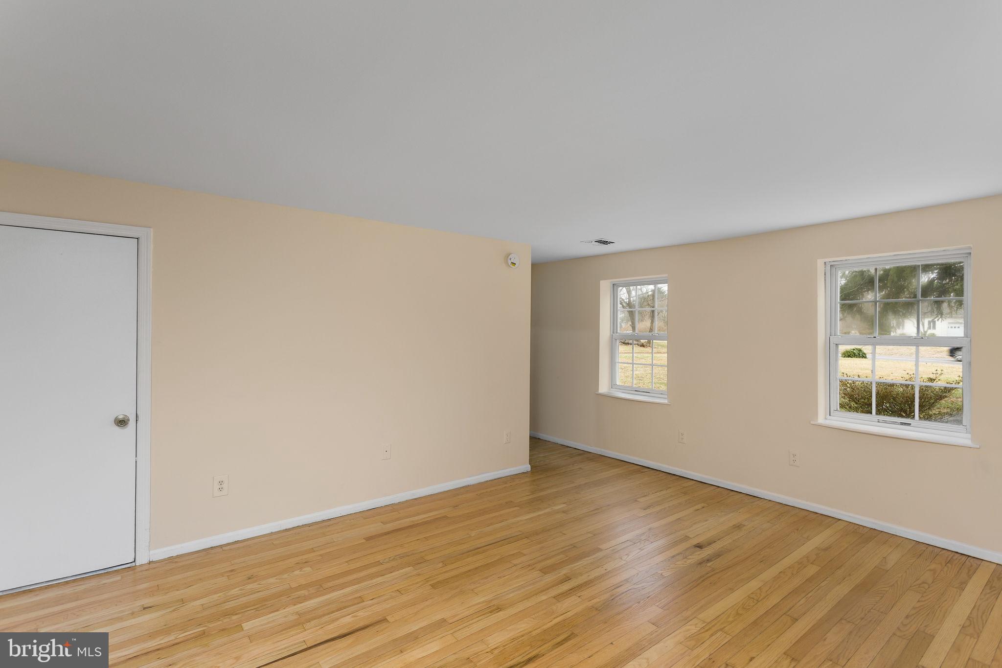 100 Robbinsville Allentown Road Robbinsville, NJ 08691 - Photo 10 of 35