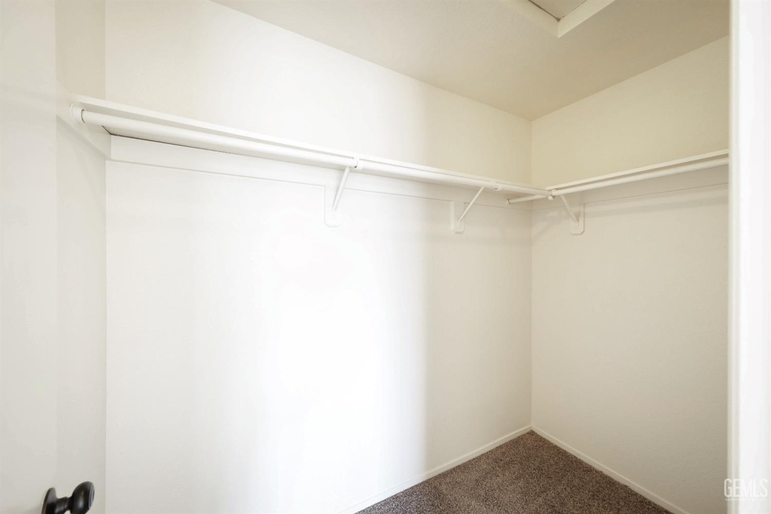 Undisclosed Address Bakersfield, CA 93304 - Photo 13 of 21 a view of small space