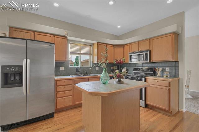 4415 Fencer Road Colorado Springs, CO 80911 - Photo 10 of 27 Gallery Image 10