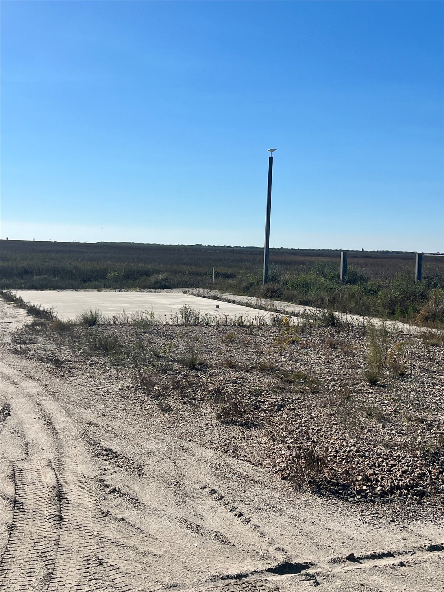 1267 North Tinkle Lane Crystal Beach, TX 77650 - Photo 1 of 1