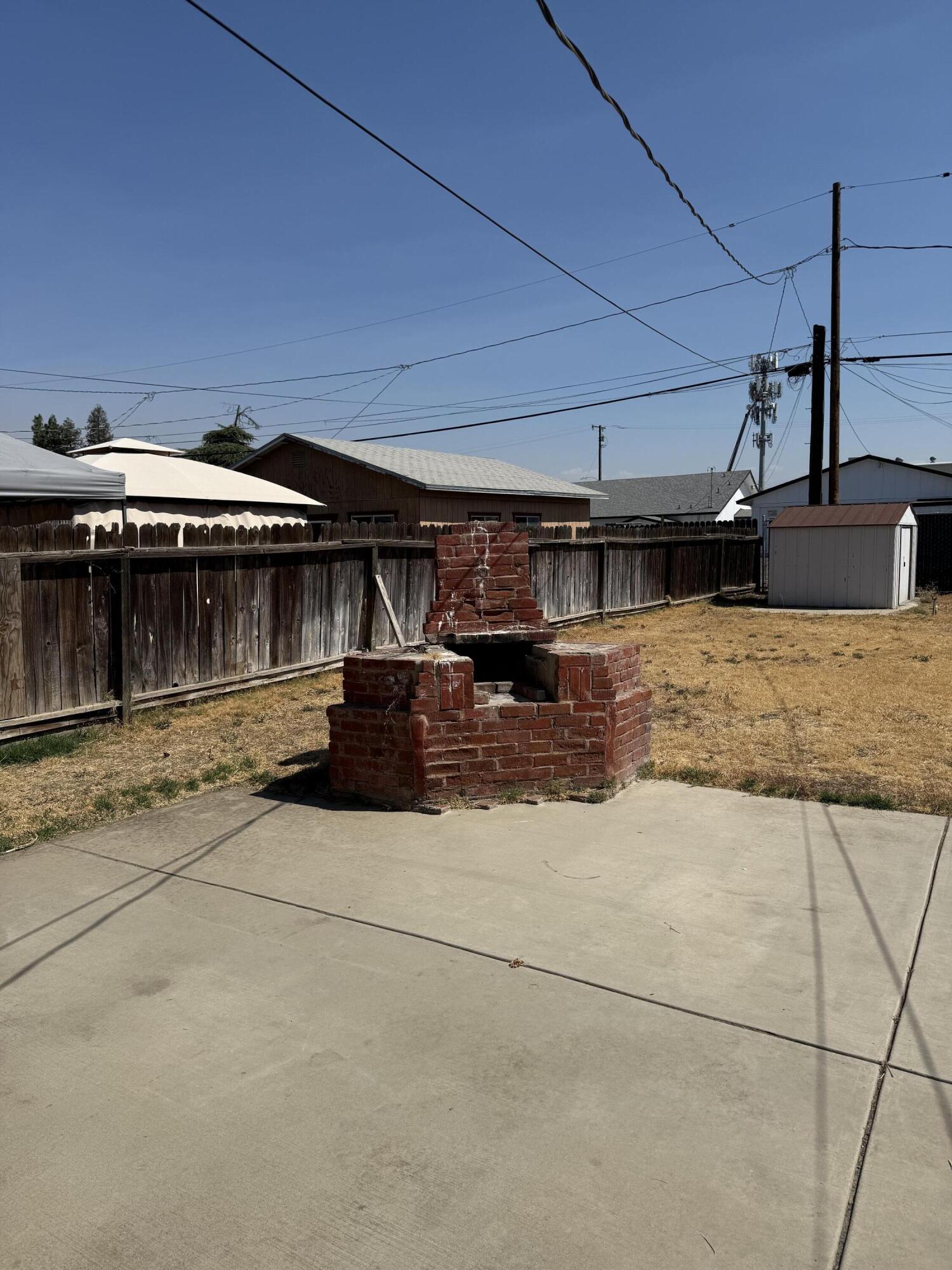137 North H Street Exeter, CA 93221 - Photo 18 of 22 IMG_1544