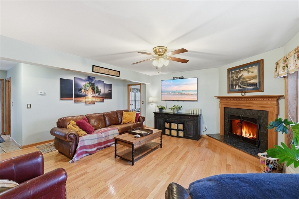 37 Thompson Pond Road Spencer, MA 01562 - Photo 14 of 41