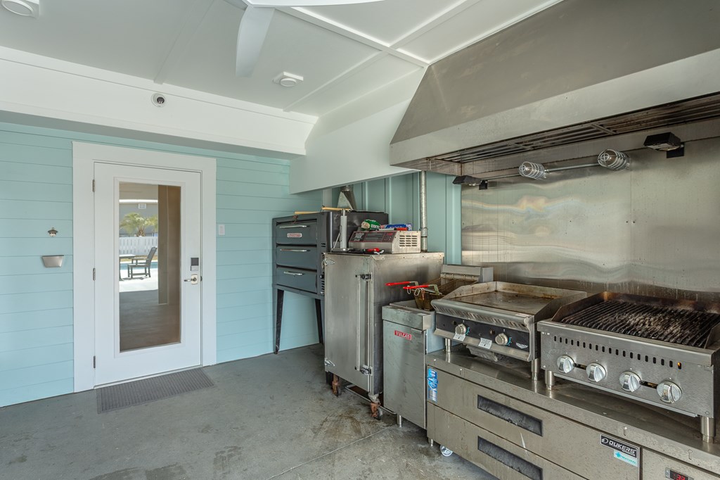 708 East Pine Avenue St. George Island, FL 32328 - Photo 51 of 78