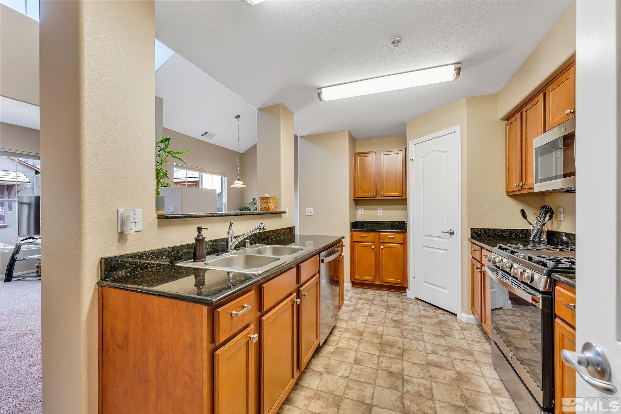 1325 South Meadows Parkway, Unit 522 Reno, NV 89521 - Photo 15 of 30 Photo 15