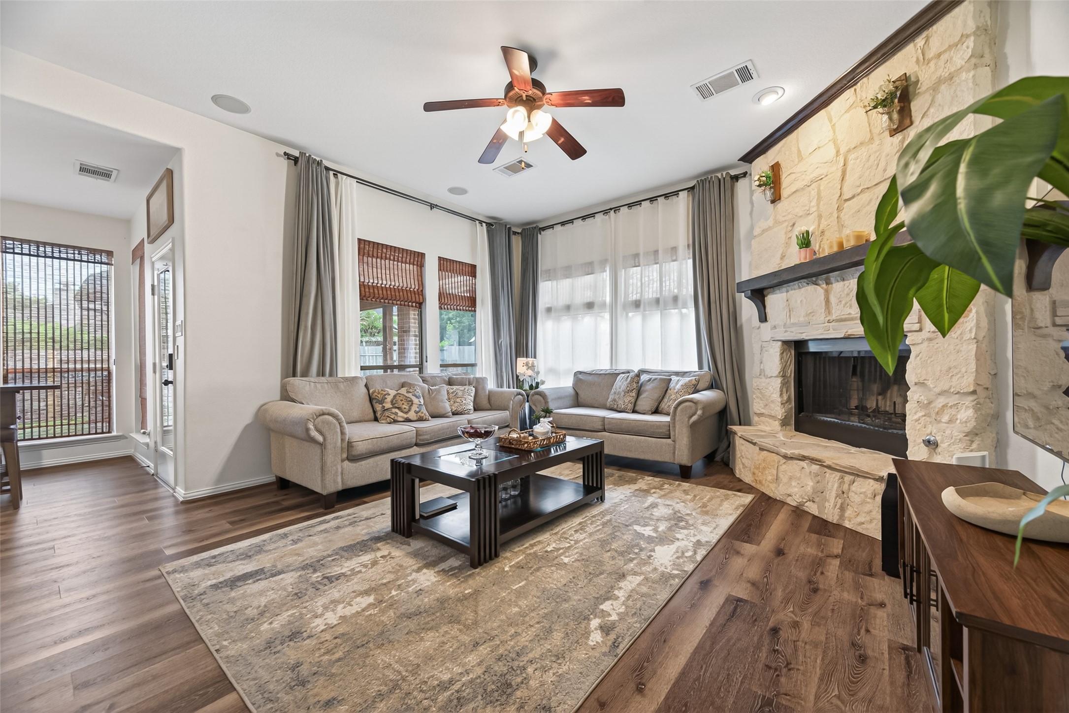 5402 Rising Meadow Lane Katy, TX 77494 - Photo 21 of 49
