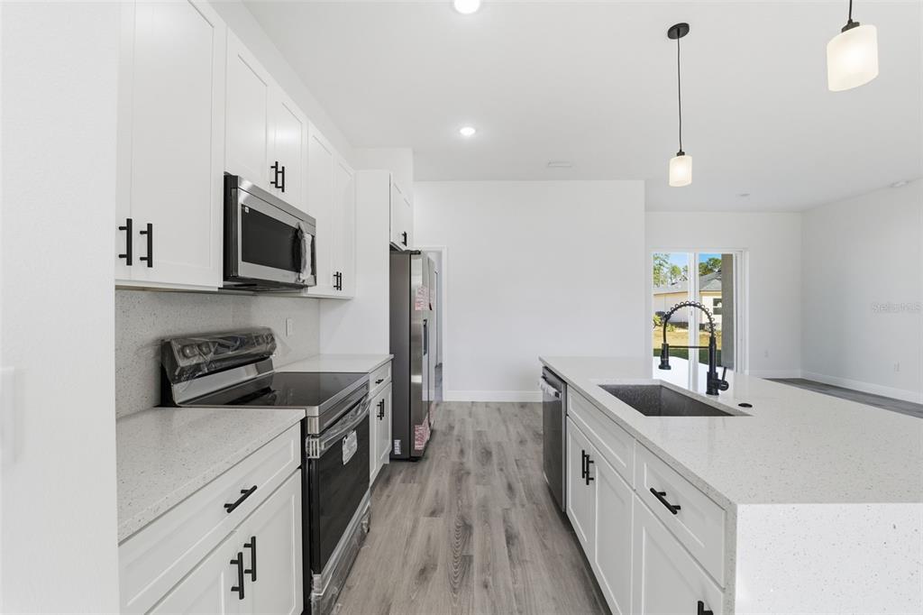 13015 Southwest 76th Court Ocala, FL 34473 - Photo 13 of 32