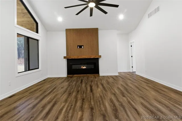 $499,999 | 361 Spring Creek Drive, Sunrise Beach, MO 65079