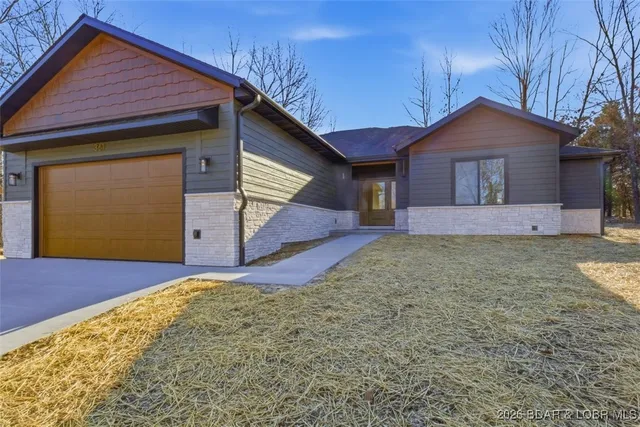 $499,999 | 361 Spring Creek Drive, Sunrise Beach, MO 65079