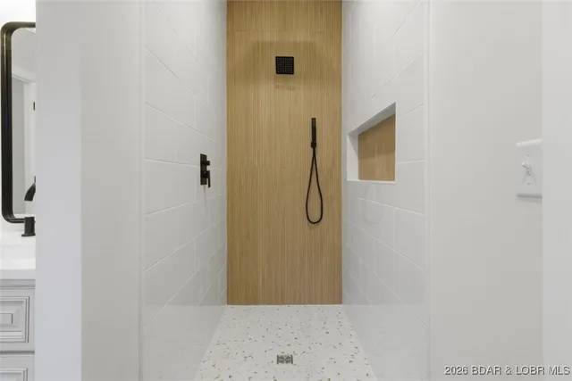 $499,999 | 361 Spring Creek Drive, Sunrise Beach, MO 65079