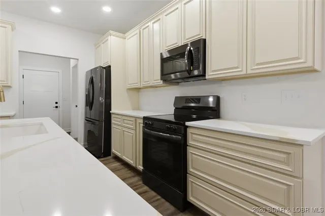 $499,999 | 361 Spring Creek Drive, Sunrise Beach, MO 65079