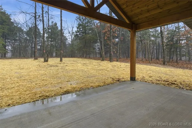 $499,999 | 361 Spring Creek Drive, Sunrise Beach, MO 65079