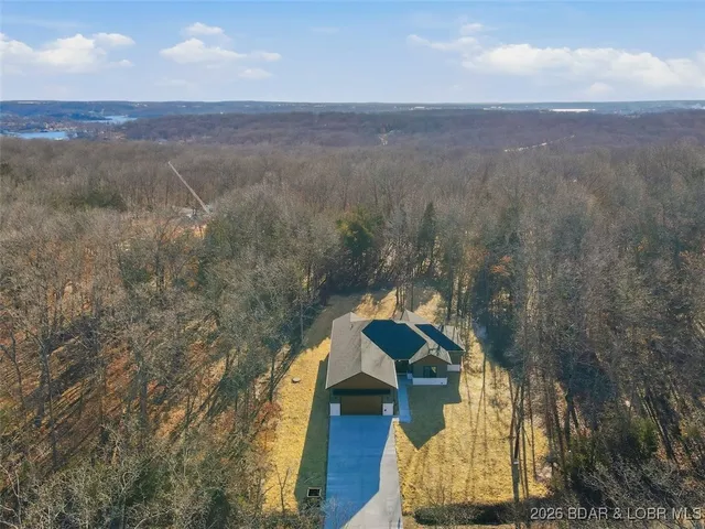 $499,999 | 361 Spring Creek Drive, Sunrise Beach, MO 65079