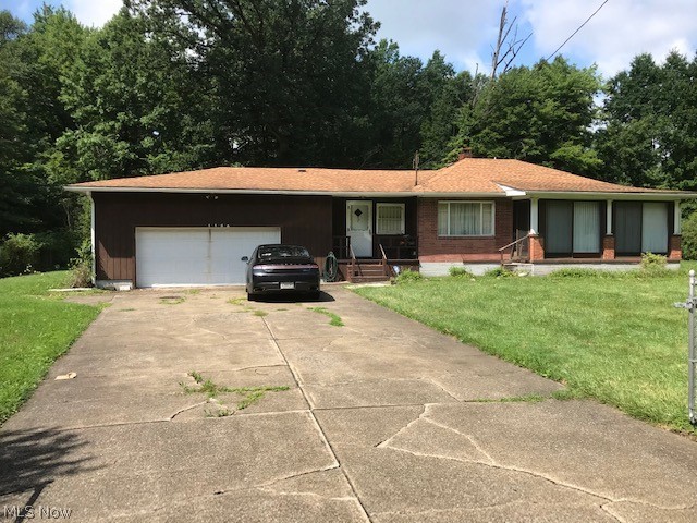 1156 Jacobs Road Youngstown, OH 44505 - Photo 1 of 31