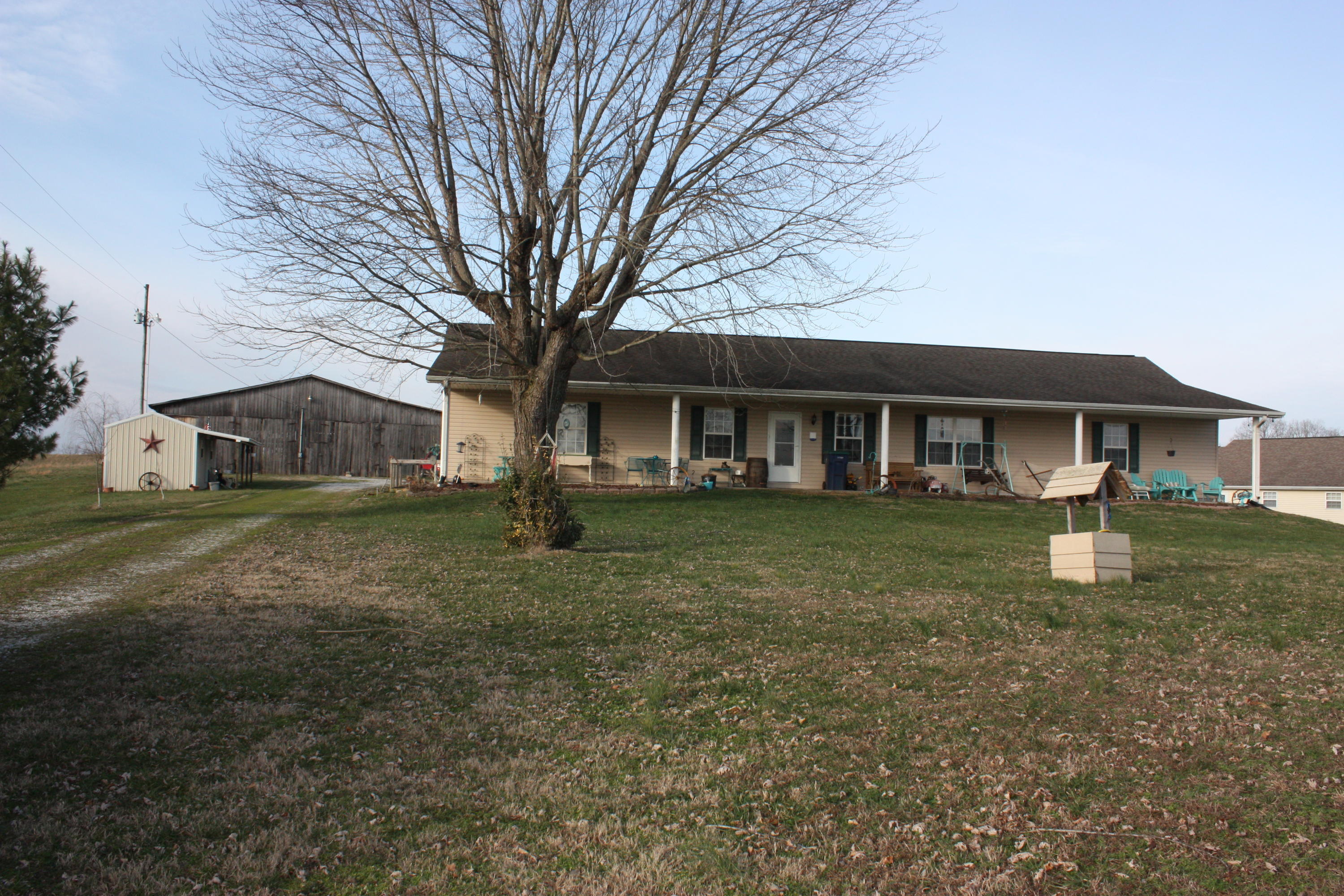1776 Old Mill Springs Road Monticello, KY 42633 - Photo 2 of 21 IMG_5911